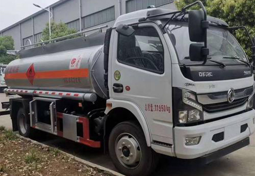 Dongfeng 5 Ton Fuel Tank Truck