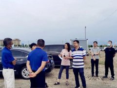 东风商用车公司中部战区总经理郑春蒂一行赴程力集团考察调研