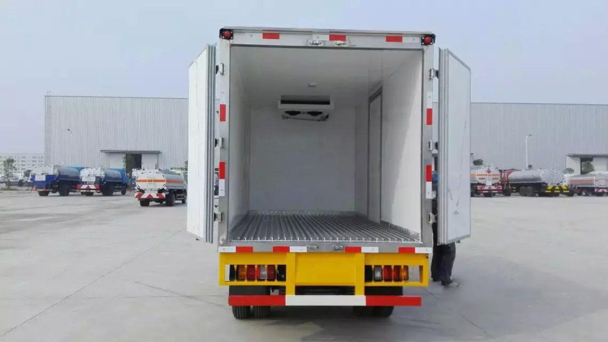 程力威CLW5040XLCQ5冷藏车