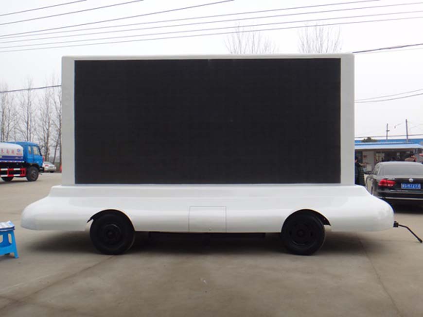 Towing led advertising vehicle